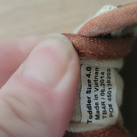 Toddler size 4 slip on vans - Picture 4 of 4